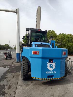叉车